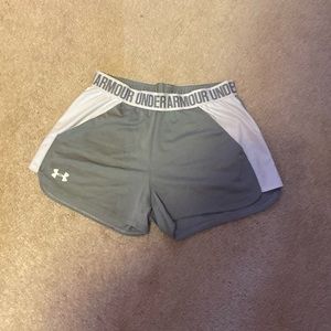 Under Armour Grey/ white jogging shorts Size S